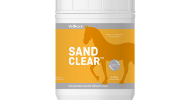 A VetNova apostou numa nova versão de 1,25 Kg do seu Sand Clear, suplemento com casca de semente de Psyllium 99% puro.
