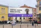 A Barkyn apostou numa campanha virtual de outdoors onde promove o partido-não formal e fictício “Dog Lovers”.