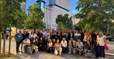 PetMaxi leva colaboradores a Madrid para comemorar 10 anos de existência